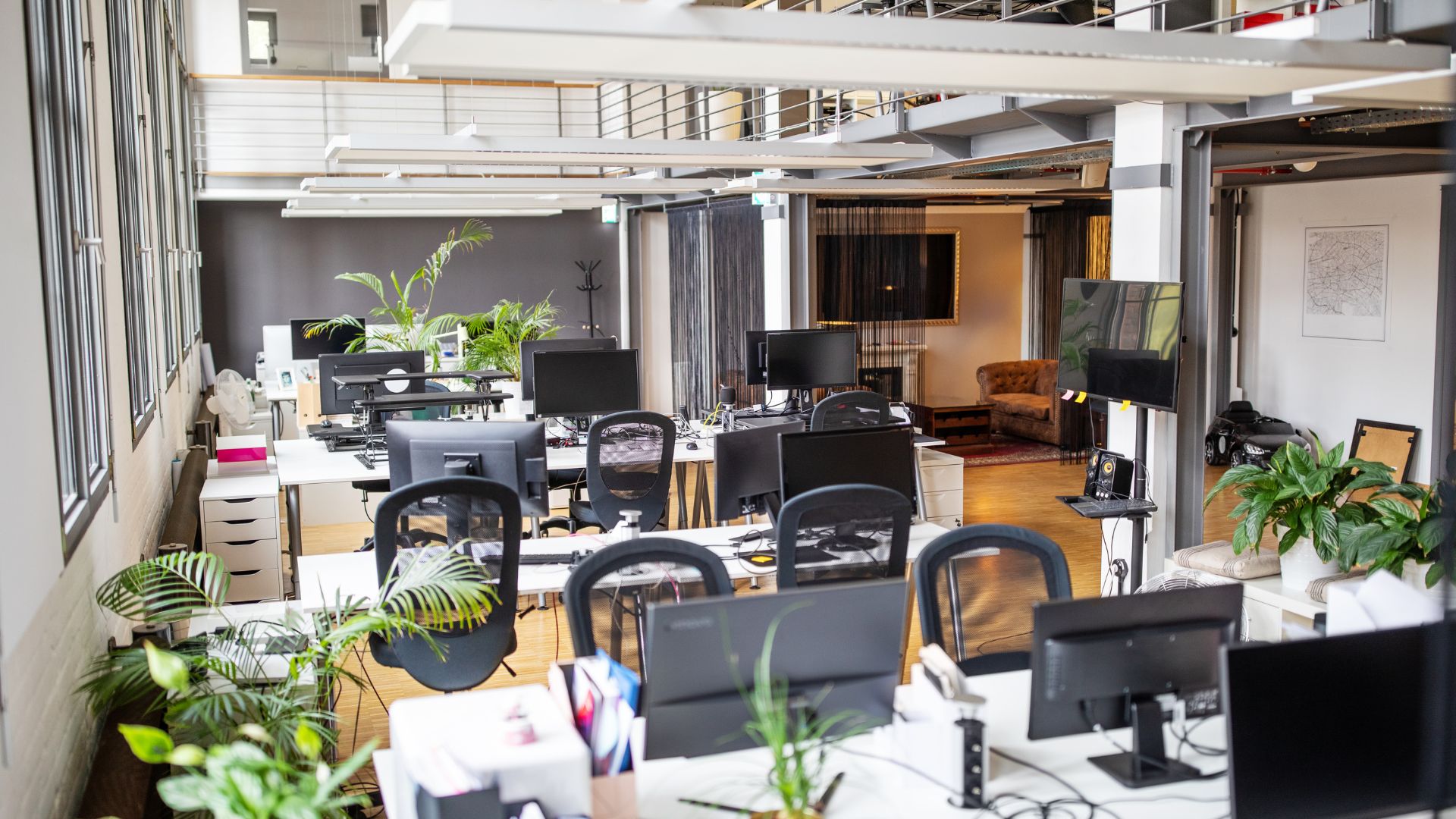 Why Growing Businesses Outgrow Their Office Layout Before They Outgrow Their Office